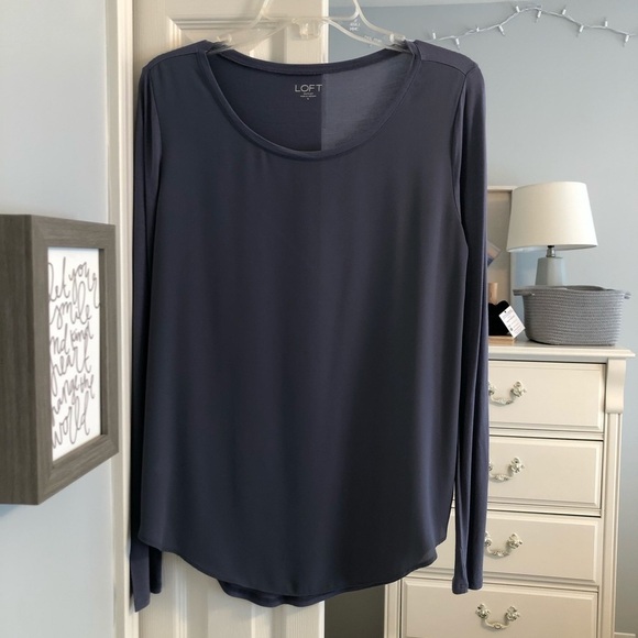 LOFT Small Tee - Picture 1 of 5